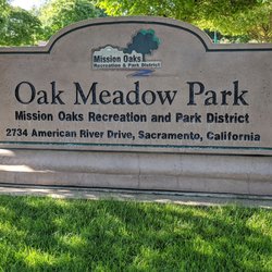 Oak Meadow Park - Sign.