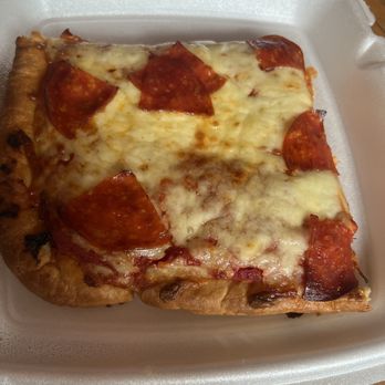 D'Italia - Pepperoni pizza - Italian Near Me - Westlake, Ohio D'Italia - Pepperoni pizza - Italian Near Me - Westlake, Ohio