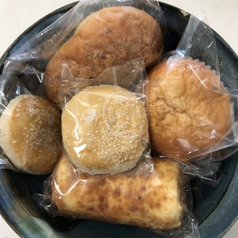Bread Story - Pork Bun, Custard Bun, Wife Cakes, and, their excellent PORK SPONGE ROLL!  (04/19/21) - Bakeries Near Me - Plano, Texas