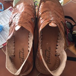 Huaracheria Zapatista Shoes