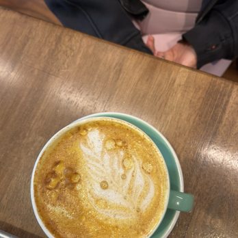 Claudine Kitchen & Bakeshop - Breakfast & Brunch Near Me - Porter Ranch, California