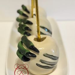 Chetney's Cakes - Jurassic Park Theme Candy Apples