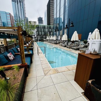 Thompson Austin, by Hyatt - Hotels Near Me - Austin, Texas