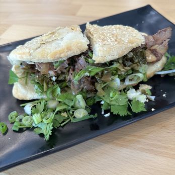 Yi Mei - Beef flatbread sandwich - Taiwanese Near Me - San Gabriel, California
