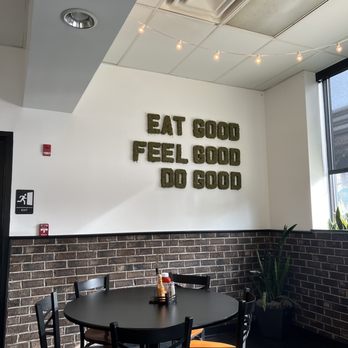 4th & State - eat good feel good do good sign - Vegan Near Me - Columbus, Ohio 4th & State - eat good feel good do good sign - Vegan Near Me - Columbus, Ohio