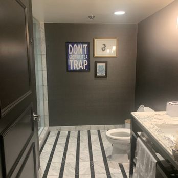 Viceroy - Huge bathroom - Hotels Near Me - Washington, DC, District of Columbia
