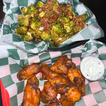 Franklin Hall - Sports Bars Near Me - Washington, DC, District of Columbia Franklin Hall - Sports Bars Near Me - Washington, DC, District of Columbia