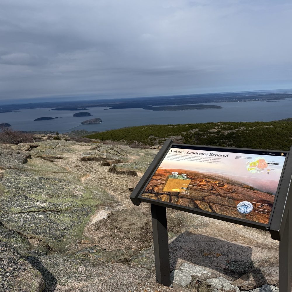 Acadia National Park - Cadillac mountain summit - Parks Near Me - Bar Harbor, Maine Acadia National Park - Cadillac mountain summit - Parks Near Me - Bar Harbor, Maine