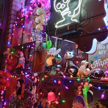Santi's Restaurante Mexicano - fun lights - Mexican Near Me - Charleston, South Carolina