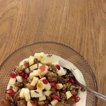Sonny - Yogurt with granola. - Cafes Near Me - København