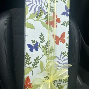 Venus Gifts - Gift - Home Decor Near Me - Glendale, California