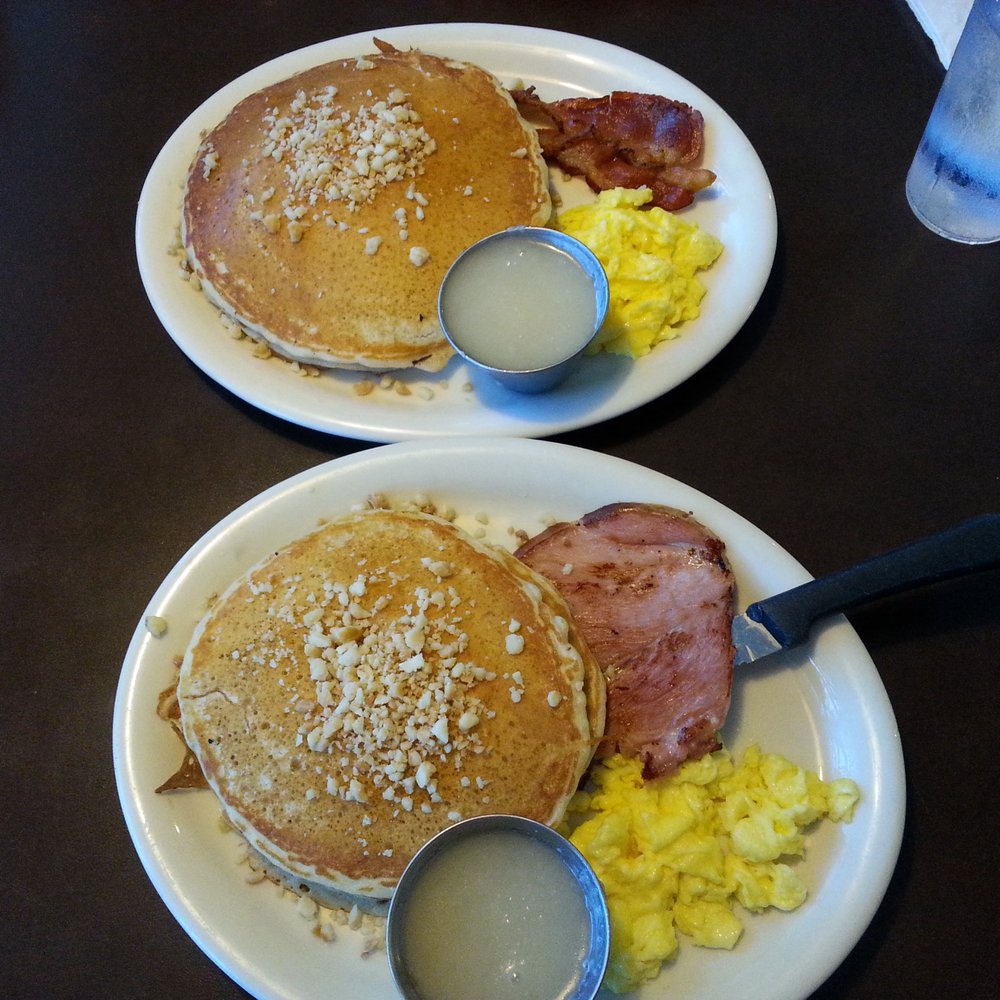Eagle Cafe - So called "macadmia nut pancakes" - Breakfast & Brunch Near Me - Honolulu, Hawaii