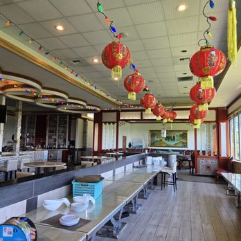 Taste Wei - Main dining room - Szechuan Near Me - Poulsbo, Washington Taste Wei - Main dining room - Szechuan Near Me - Poulsbo, Washington