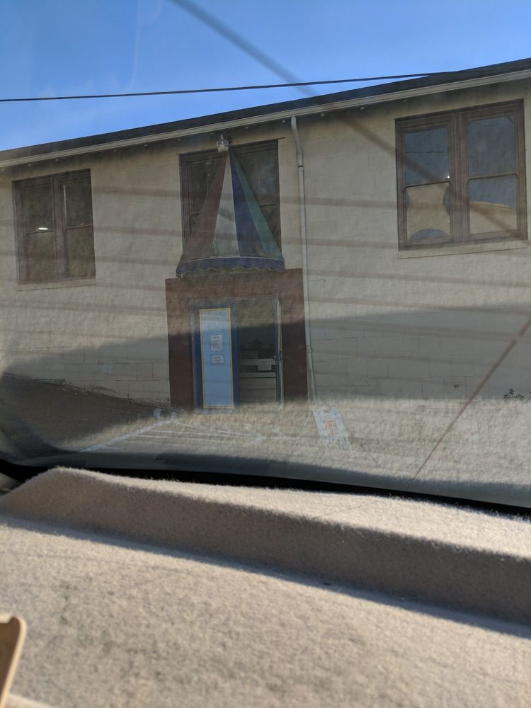 UPTOWN CLOSET Updated August 2024 11 Reviews 502 Virginia St