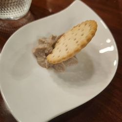 Restaurante O Baco - Tuna snack on the house