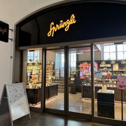 Sprüngli - Entrance