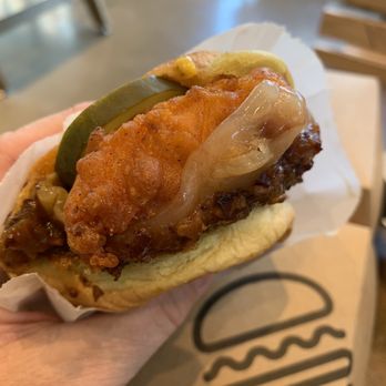 Shake Shack Downtown Indianapolis - Bourbon Bacon Cheddar Chicken - Burgers Near Me - Indianapolis, Indiana Shake Shack Downtown Indianapolis - Bourbon Bacon Cheddar Chicken - Burgers Near Me - Indianapolis, Indiana