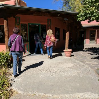 Taos Plaza - Shops - Landmarks & Historical Buildings Near Me - Taos, New Mexico