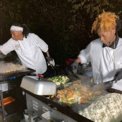 Trappin' Healthy Pop-up Catering - We offer live hibachi private catering services regular hibachi and vegan hibachi let us cater your next event!!