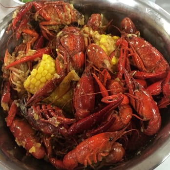 Crawfish Cafe - The mix (garlic butter and lemon pepper) - Seafood Near Me - Houston, Texas