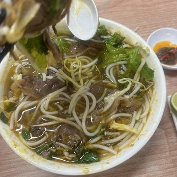 Pho J - Bún Bò huẽ - Vietnamese Near Me - Auburn, Washington Pho J - Bún Bò huẽ - Vietnamese Near Me - Auburn, Washington
