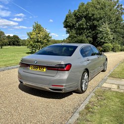 MM Executive Chauffeurs