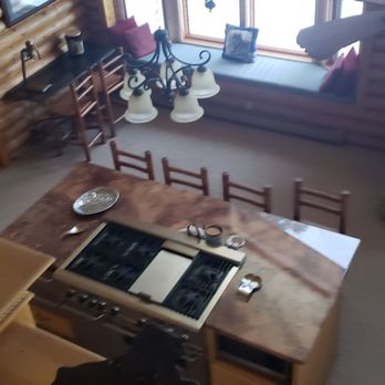 Elk Trace Bed & Breakfast - Kitchen - Bed & Breakfast Near Me - Pagosa Springs, Colorado Elk Trace Bed & Breakfast - Kitchen - Bed & Breakfast Near Me - Pagosa Springs, Colorado