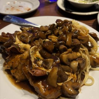 Di Lisio's - Chicken Sinatra - Italian Near Me - Winston-Salem, North Carolina