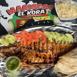 Mariscos El Kora - Pescado Sarandiado estillo Nayarit ...!
This is our FAMOUS Grilled fish "Pescado Sarandiado' comes with tortillas and rice