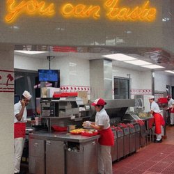 In-N-Out Burger - Waiting Area