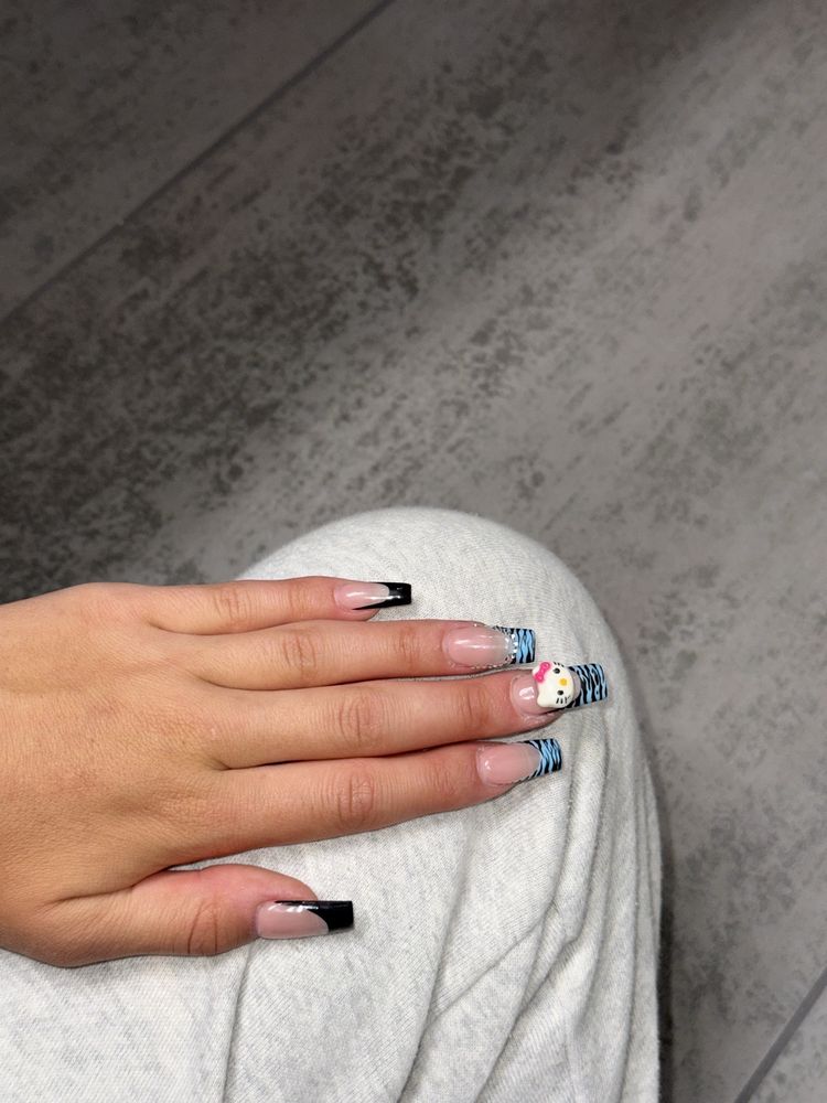 Highland Nails & Spa - Rainbow/Windmill Logo