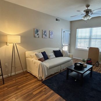 KD Interiors - Staging a condo in Parker really helped sell this quickly - General Contractors Near Me KD Interiors - Staging a condo in Parker really helped sell this quickly - General Contractors Near Me
