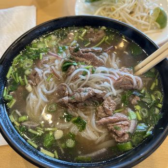 Mama's Pho N More - P2. Rare Steak Pho - Vietnamese Near Me - Tomball, Texas