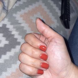 Tres Bien Nails Salon - No chip