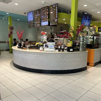 Nho Kitchen - Ordering counter - Coffee & Tea Near Me - Fresno, California