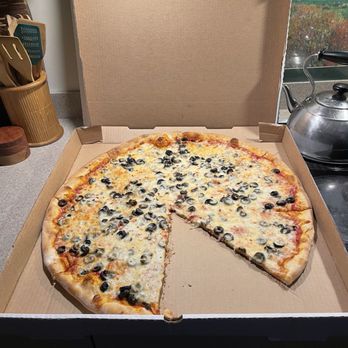 Amano Pizza - Italian Near Me - Rocky Mount, North Carolina