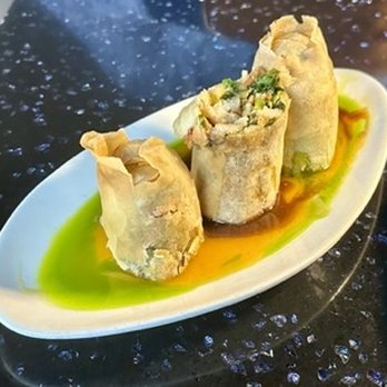 Poor Calvin's - Seafood Spring Roll - Asian Fusion Near Me - Atlanta, Georgia