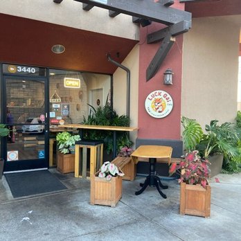 Luck Gai Cafe - Outside seating. - Chicken Shop Near Me - Anaheim, California