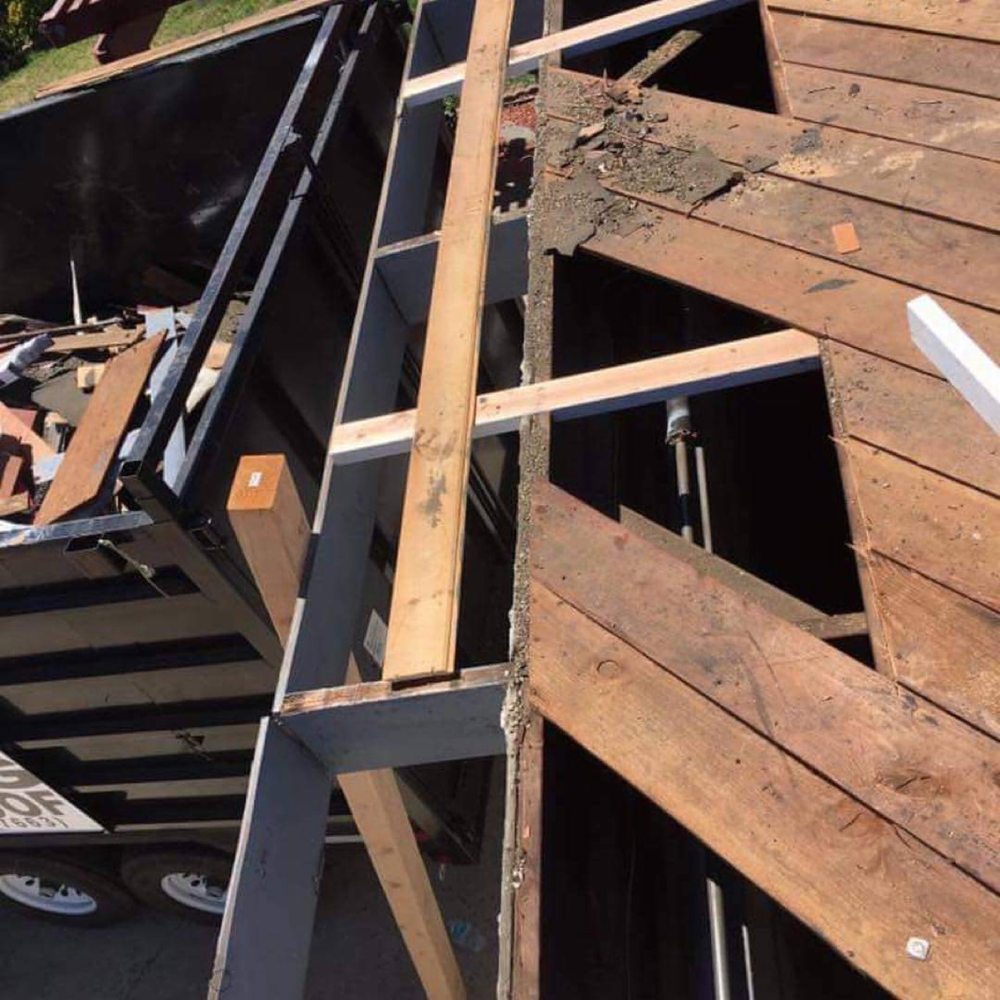 Slide of La Stay Dry Roofing