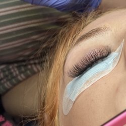 Luxurious Esthetics - Hybrid Lashes