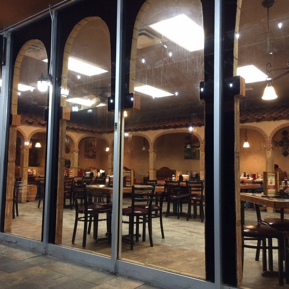 El Puerto De Jalisco - Inside - Mexican Near Me - Temple, Texas El Puerto De Jalisco - Inside - Mexican Near Me - Temple, Texas