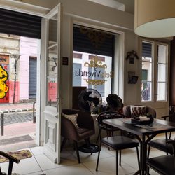 Bella Vivenda - Interior do Café.