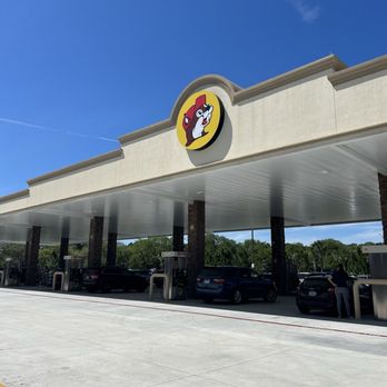 Buc-ee’s - Gas pumps - Gas Stations Near Me - Saint Augustine, Florida