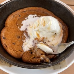 Skillet Cookie