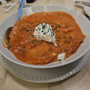 Greek Taverna - Greek Near Me - Edgewater, New Jersey Greek Taverna - Greek Near Me - Edgewater, New Jersey