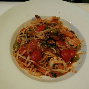 Italian Kitchen - Linguini Gamberi, pasta at its best - Italian Near Me - Vancouver, British Columbia Italian Kitchen - Linguini Gamberi, pasta at its best - Italian Near Me - Vancouver, British Columbia