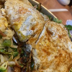 Sophia's House of Pancakes - Gypsy skillet, I asked for no meat, no cheese, add broccoli, over hard egg