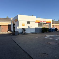 Shell Gas Station - 8/22/26