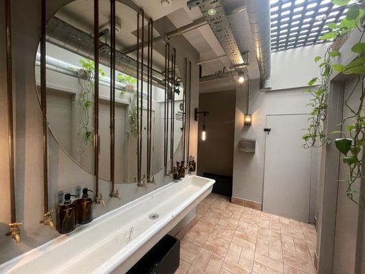 Caravan Fitzrovia Restaurant by null