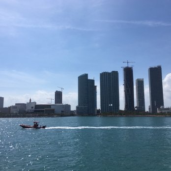 Bayride Tours - A beautiful day for a boat tour! - Boat Charters Near Me - Miami, Florida
